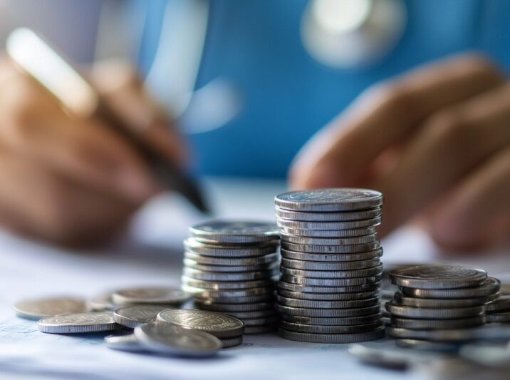 Salary Prospects After FRCR: A Guide for Indian Doctors