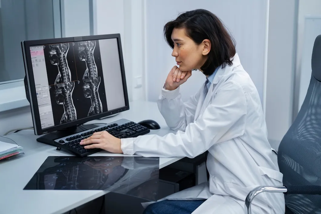 AI in radiology, transforming medical imaging and career opportunities for new doctors