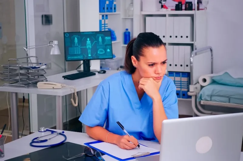 Flexible Learning for OBGYNs: Supporting Doctors in Practice and Growth